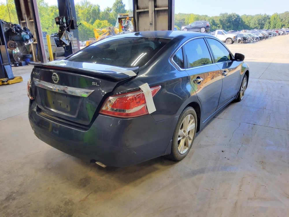 ALTIMA    2013 Battery Tray 485077