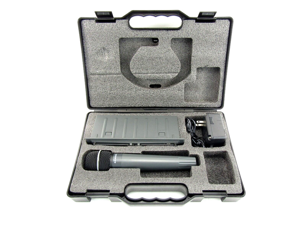 Samsung VR3TD True Diversity Receiver w/ Handheld Microphone & Hard Case