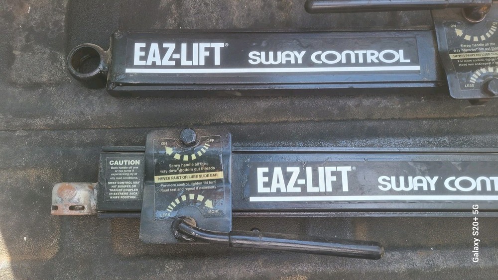 Camco Eaz-Lift Trailer Sway Control Bars