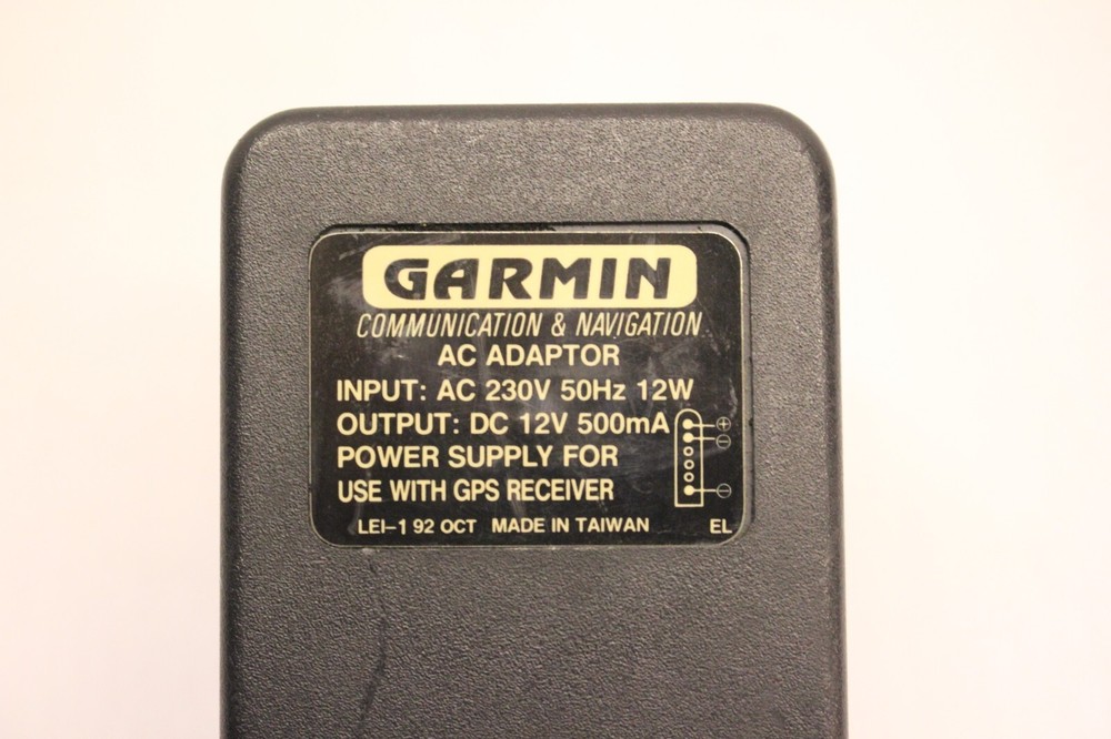 GARMIN COMMUNICATION & NAVIGATION DC12V POWER SUPPLY FOR USE WITH GPS RECEIVER