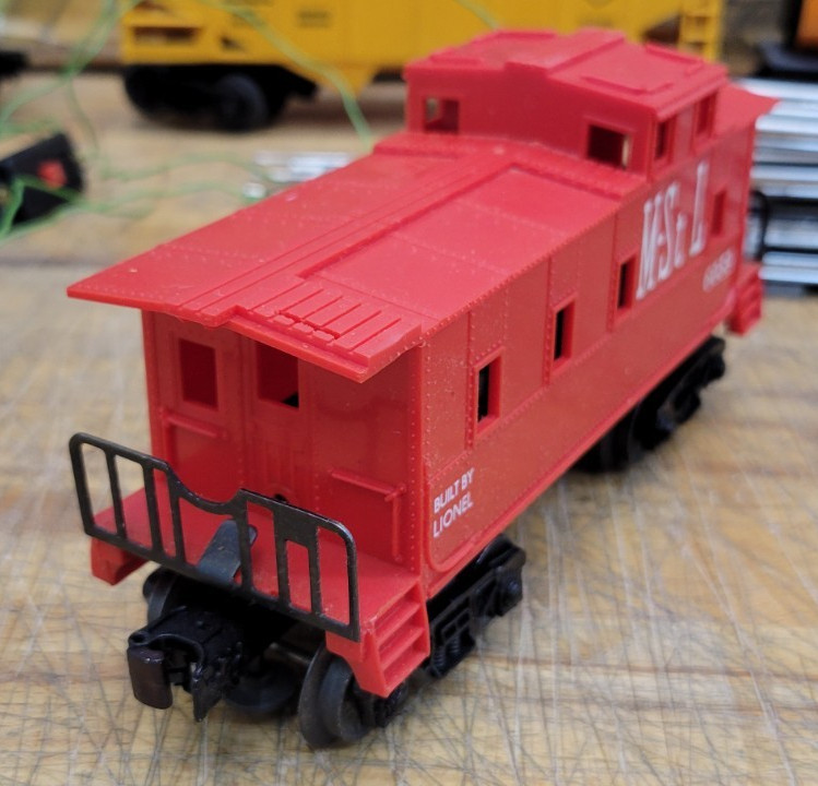 LIONEL STEAM FREIGHT TRAIN SET #11500 & BOX - USED