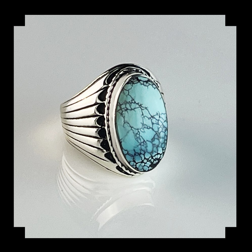 Stunning Sterling and Chinese Turquoise Ring Size 7