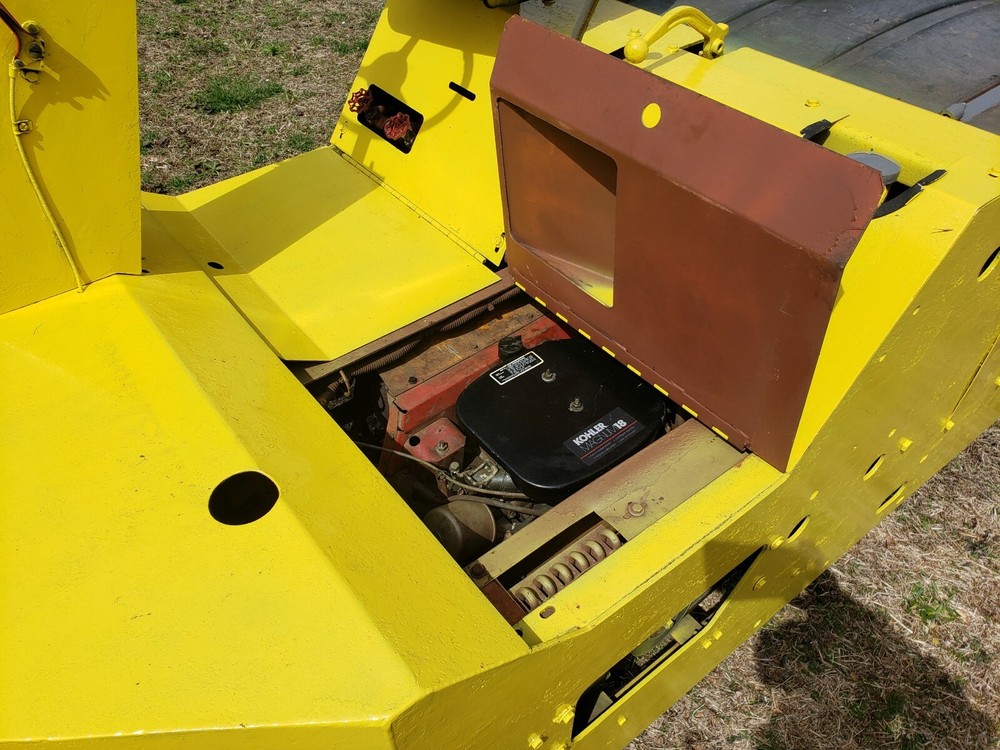 Vibrating Roller Compactor