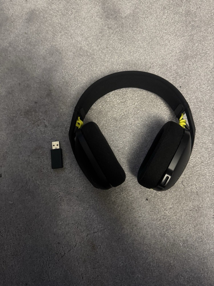 Logitech G435 LIGHTSPEED Wireless USB Headset Black Yellow Adjustable Headband