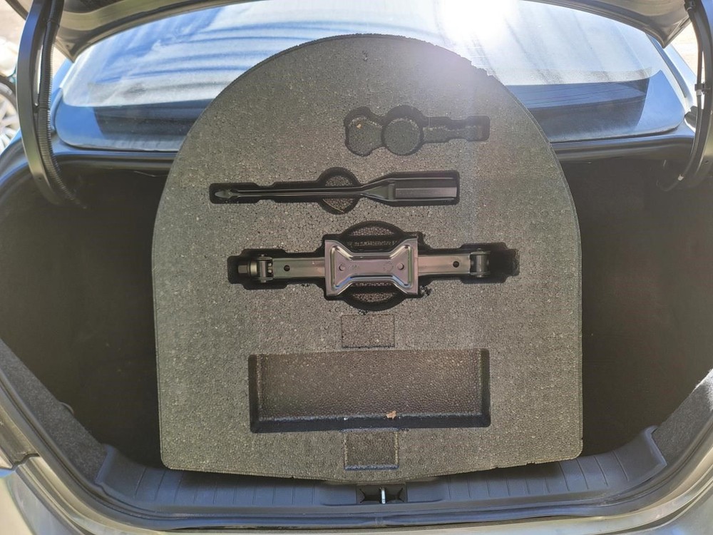 ALTIMA    2015 Jack 2330377