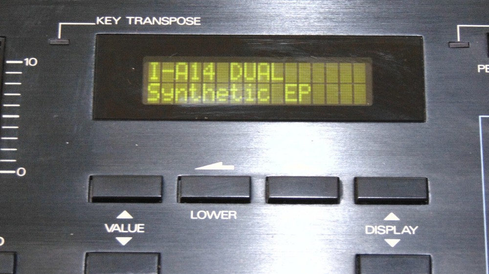 Roland D-20 Multi Timbral Linear Synthesizer Multi Track Sequencer Keyboard