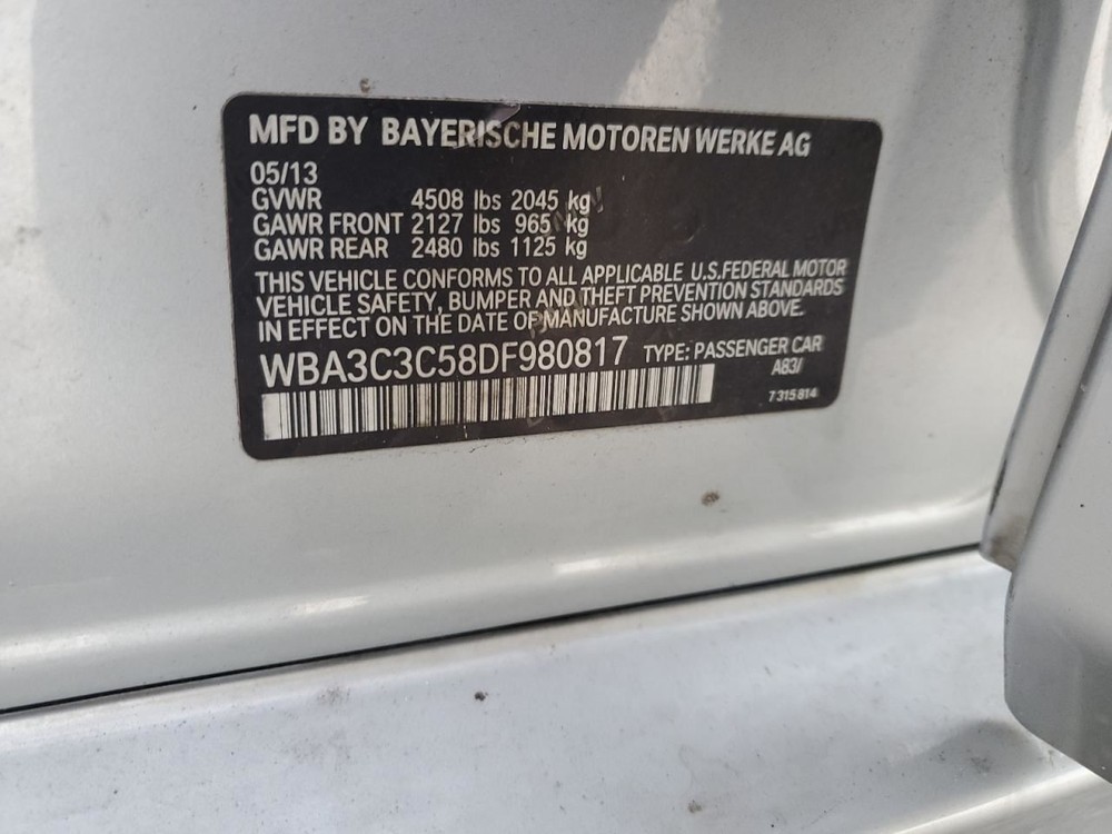 320I 2013 Glove Box 4969493