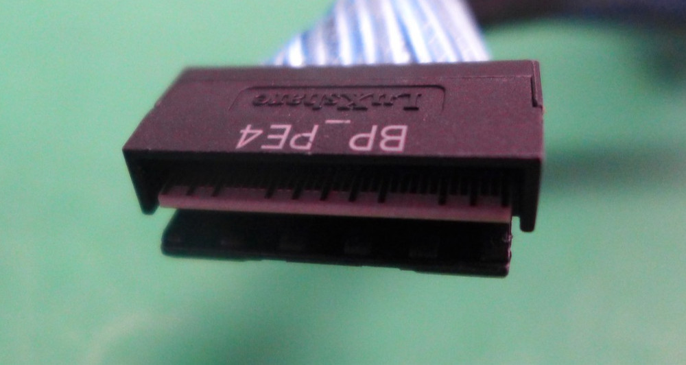 GENUINE Dell PowerEdge R6525 NVMe Data Cable Assembly D1HDY