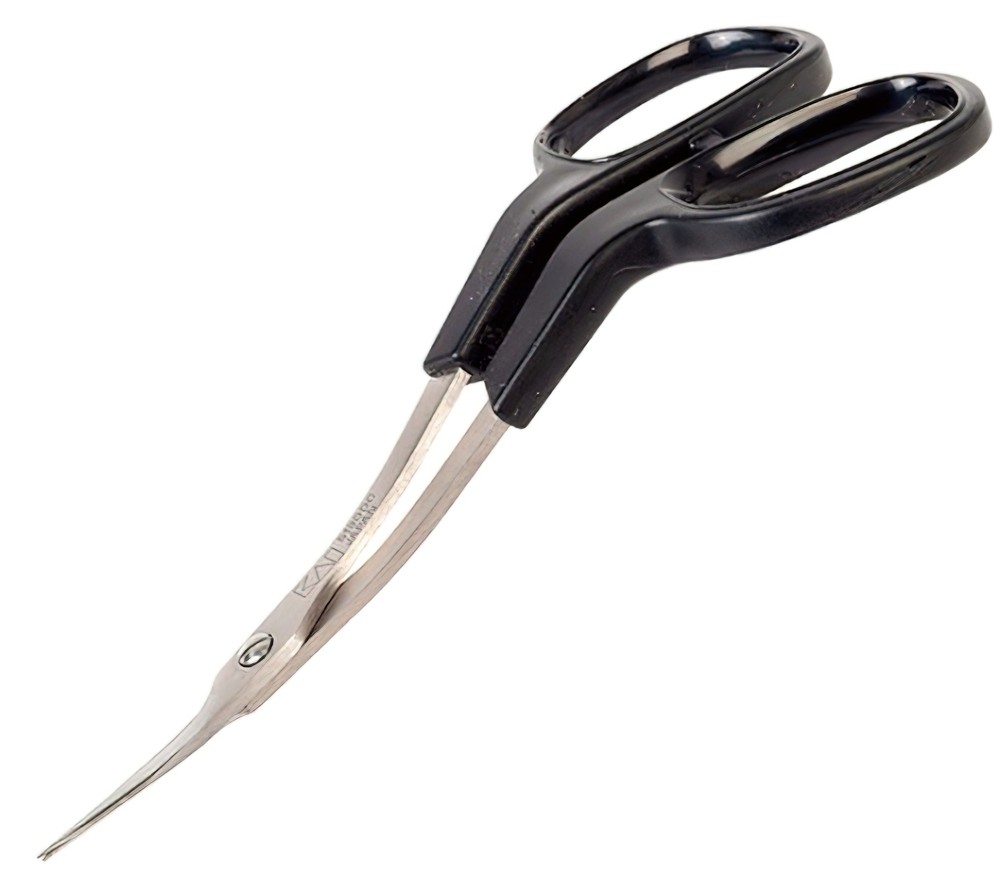 KAI 5 inch Double Curved Embroidery Scissors