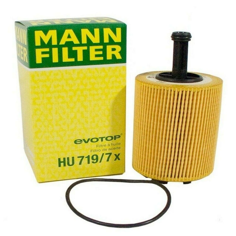 Mann Engine Oil Filter for 2008 Volkswagen R32