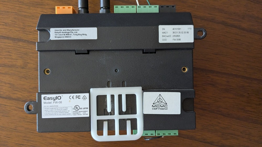 EASYIO FW-08 WiFi 8-point BMS/BAS Controller Like New