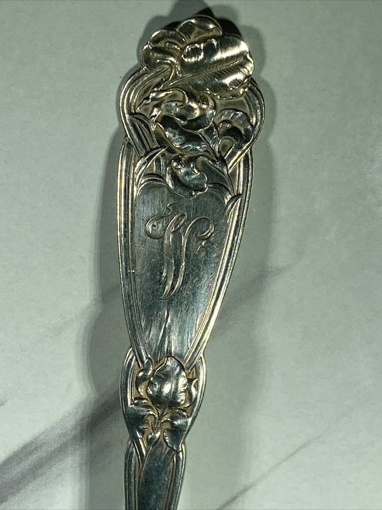 ANTIQUE STERLING SILVER ALVIN FLEUR DE LIS SERVING SPOON 8.5''