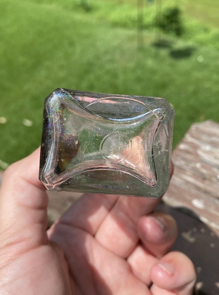 The Singer Sewing Machine Co Bottle