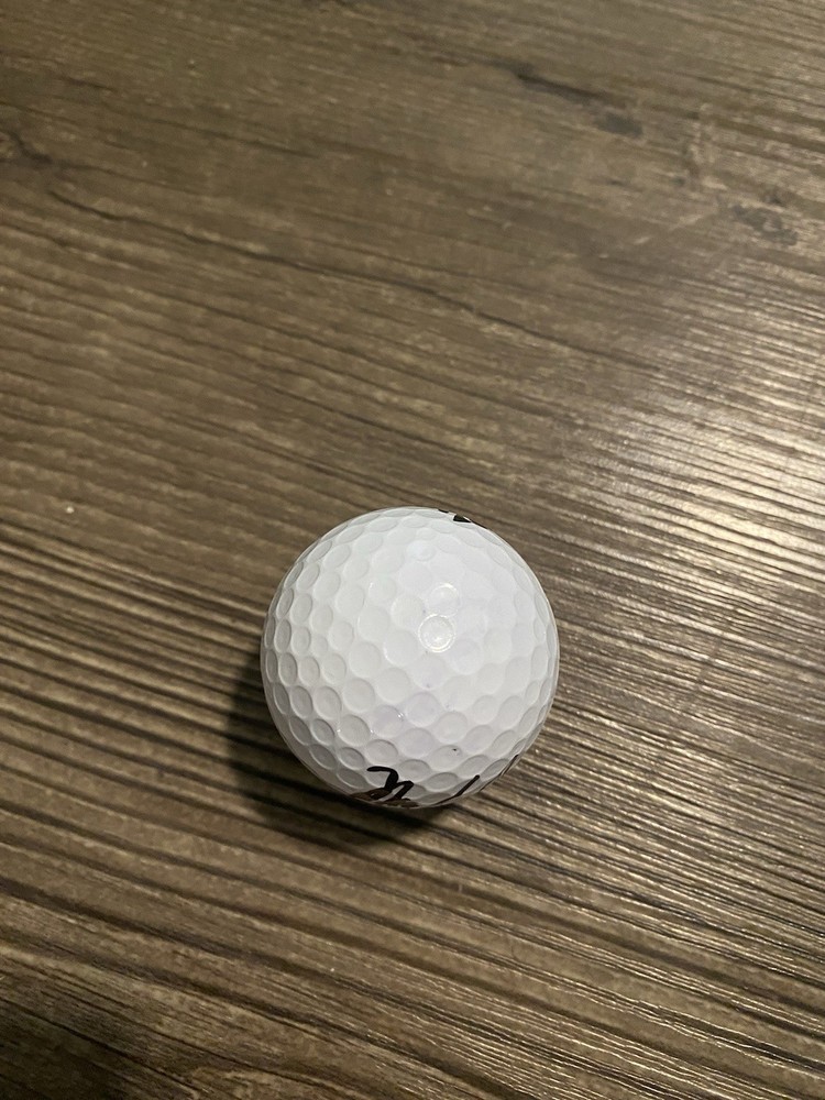 Michael Peña Actor Signed Golf Ball Crash Shooter Ant Man