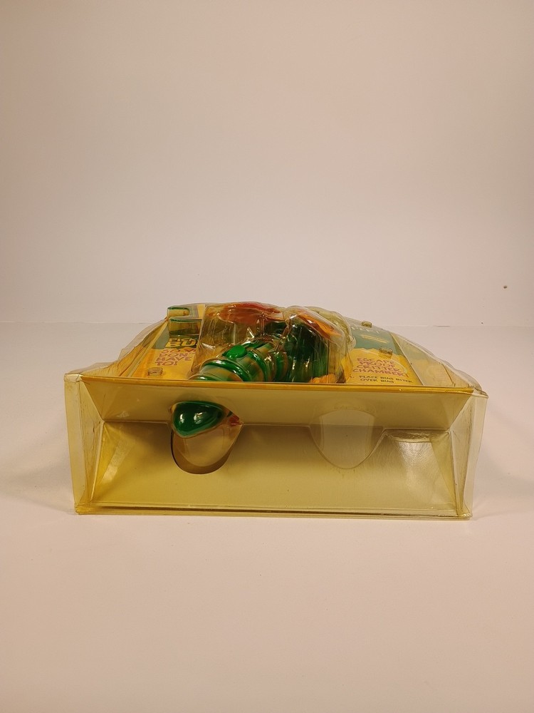 Insect Lore Bug Biter The Better Bug Picker Upper. New