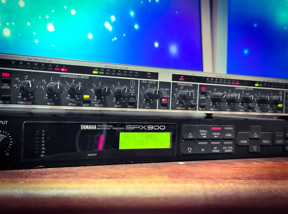 YAMAHA SPX900 🌈RaRe🌈 Effect Processor Behringer MDX-2000 Professional Bundle