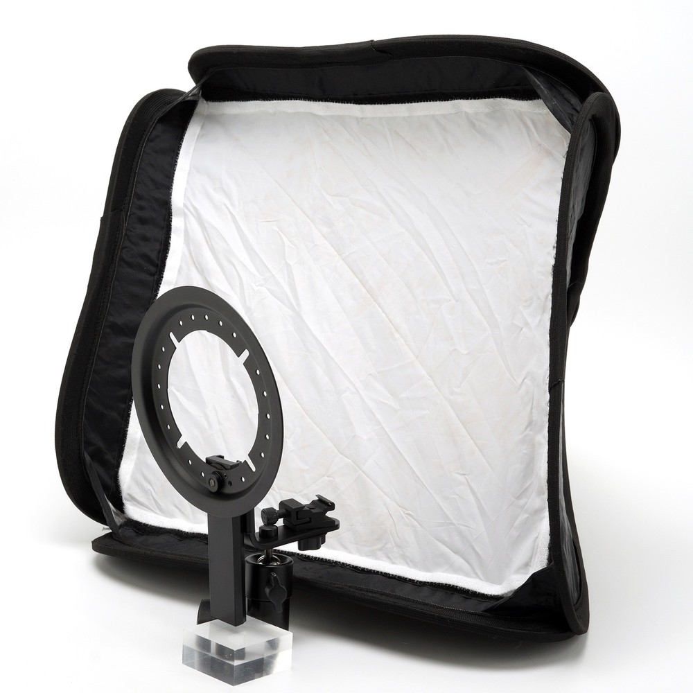 Cheetah Stand QBox Softbox 21"x23"