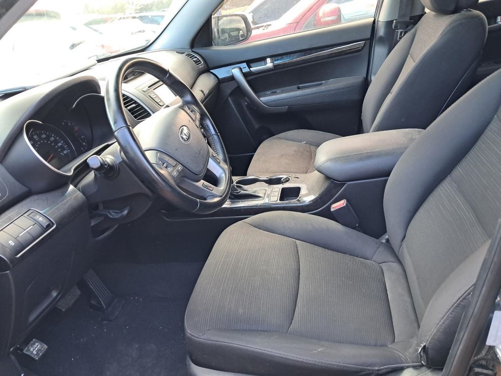 SORENTO 2014 Glove Box 4858563
