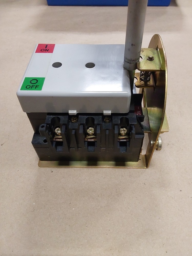 ALLEN BRADLEY 194RF-NN030 SER A (USED)