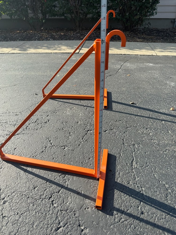 SHIPPING CONTAINER SHELF BRACKETS (1 PAIR)