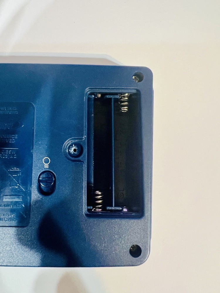 TechnoSource2007 Are You Smarter Than A5th Grader Electronic HandheldGame Tested