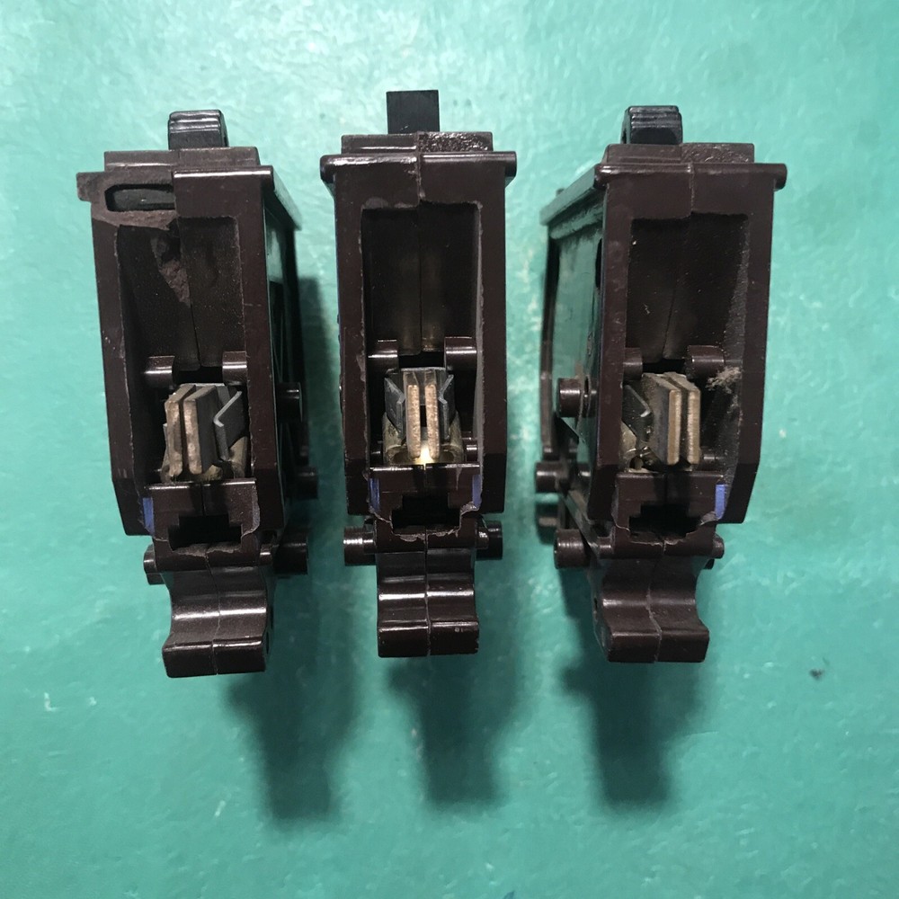 Lot Of 3 15 Amp Single Pole Breakers Continuity Tested