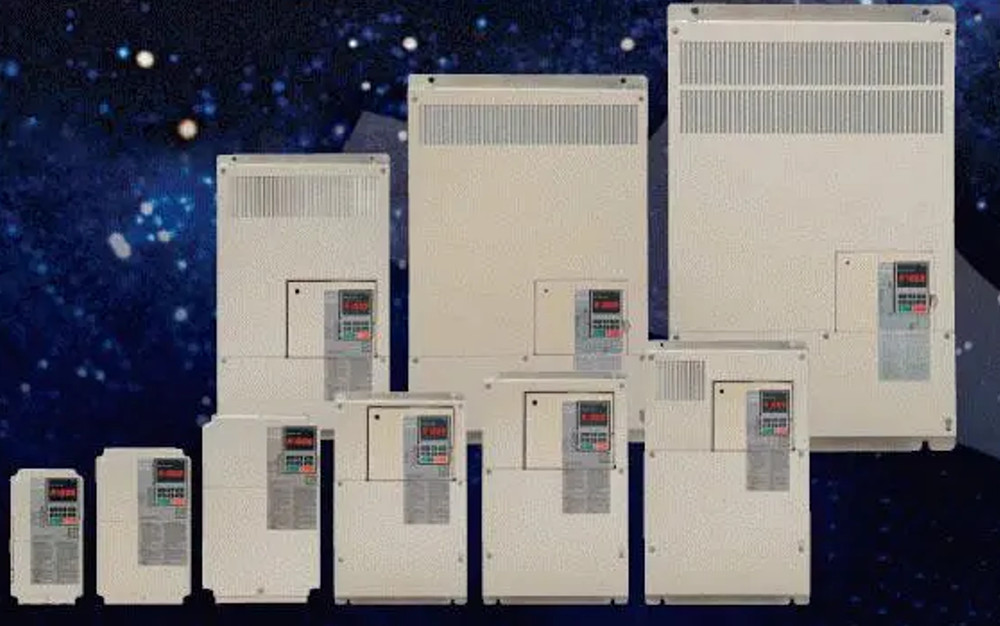 priority express YASKAWA SERVO MOTOR SGMPH-01AAE4SD NEW