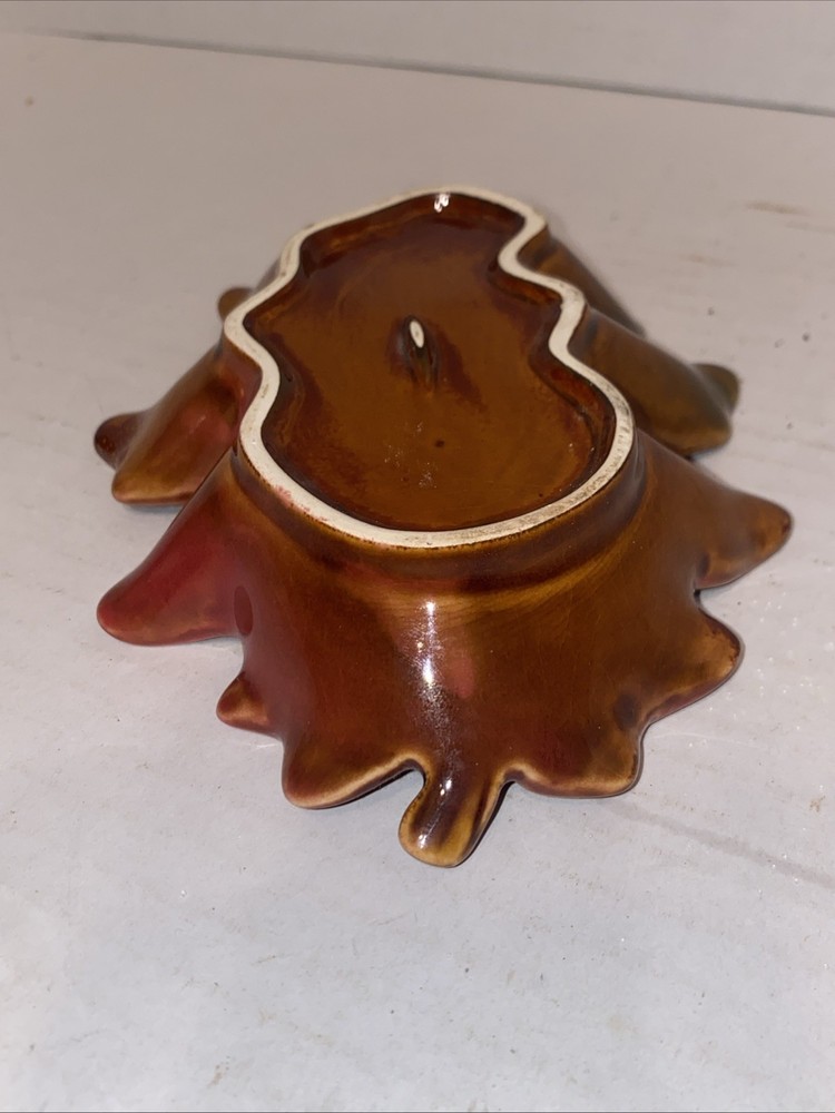 Leaf Shaped Dish-Decor-Read Description