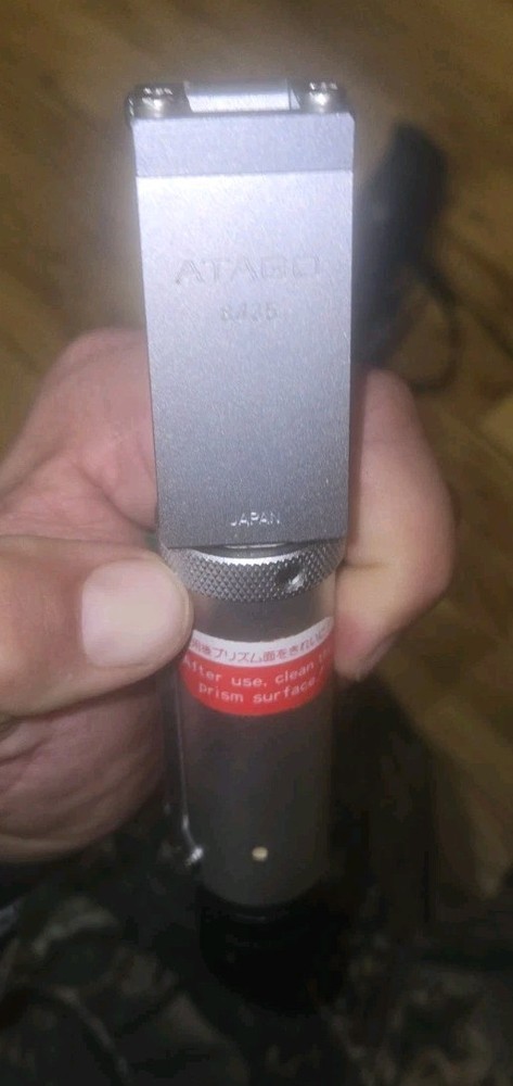 ATAGO 8435 Hand Held REFRACTOMETER W Case