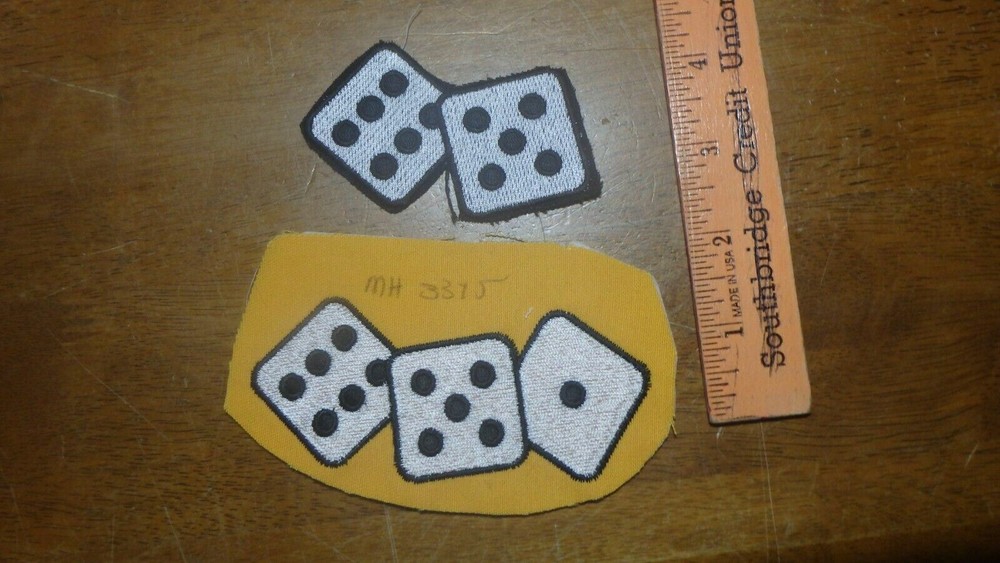 ROLLING DICE CASINO DICE   PATCH   BX V#4