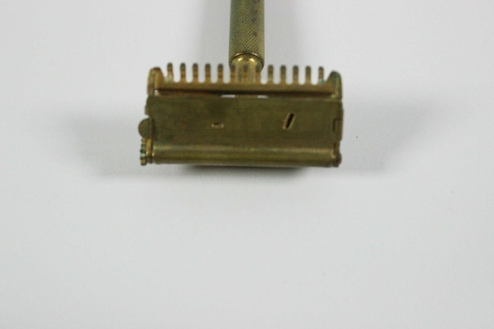 Vintage Valet Auto Strop Razors