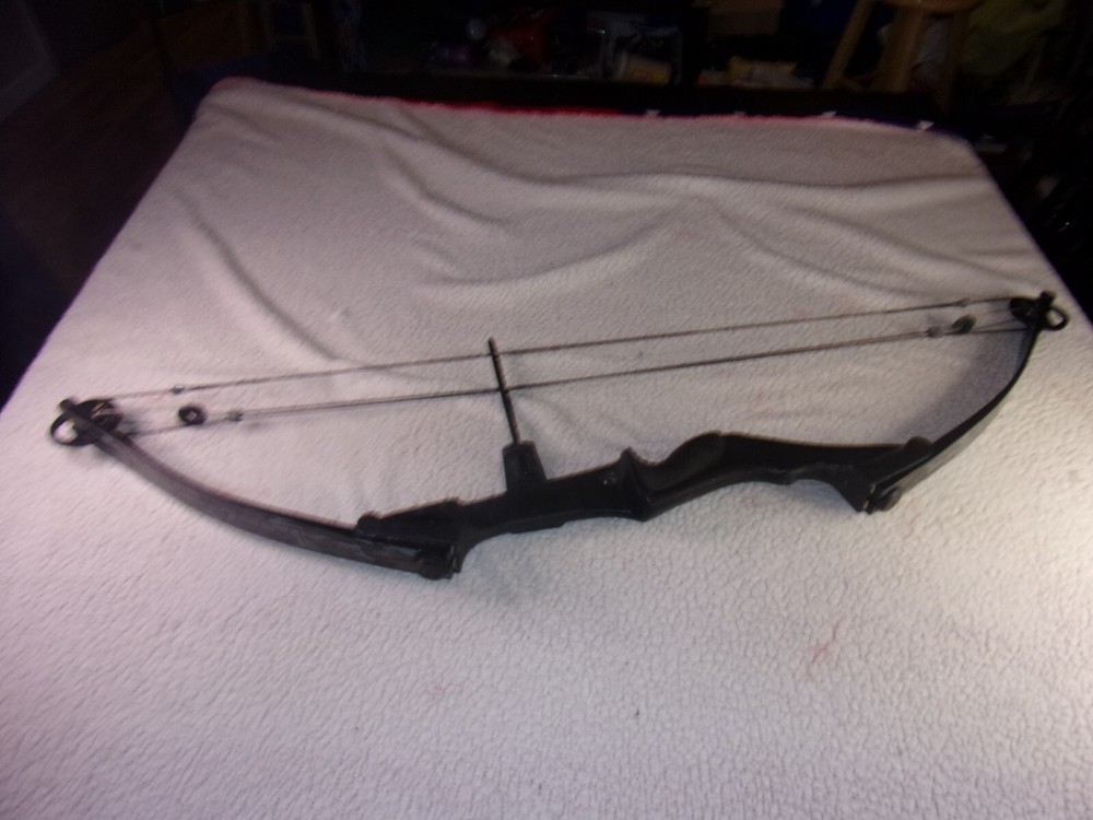 Darton 70MX Compound Bow RARE