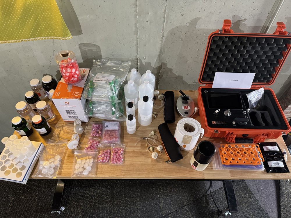 Orange Photonics LightLab 3 PsyCanna Portable HPLC Analyzer