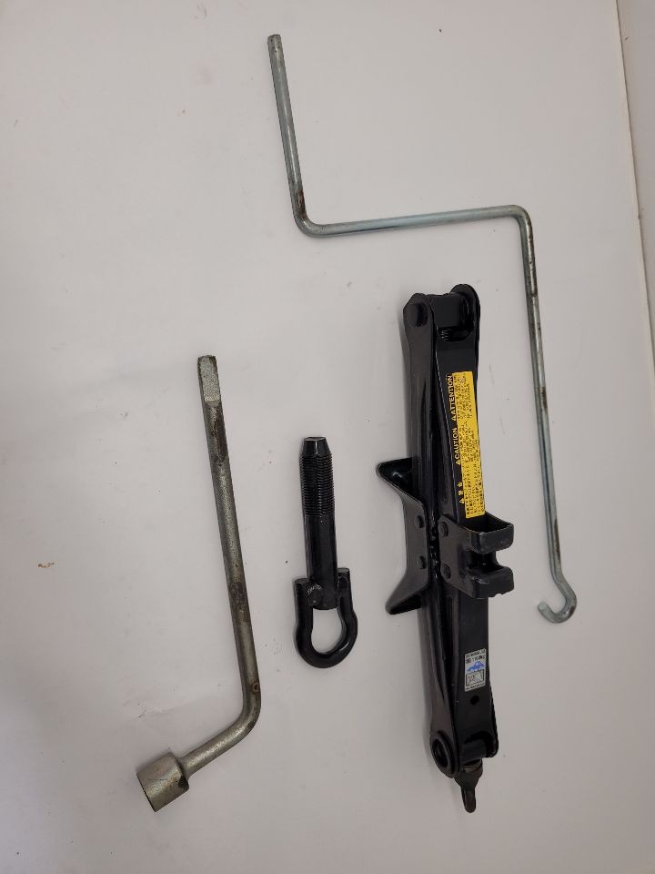 Floor Jack fits 2007 Scion TC  Grade A