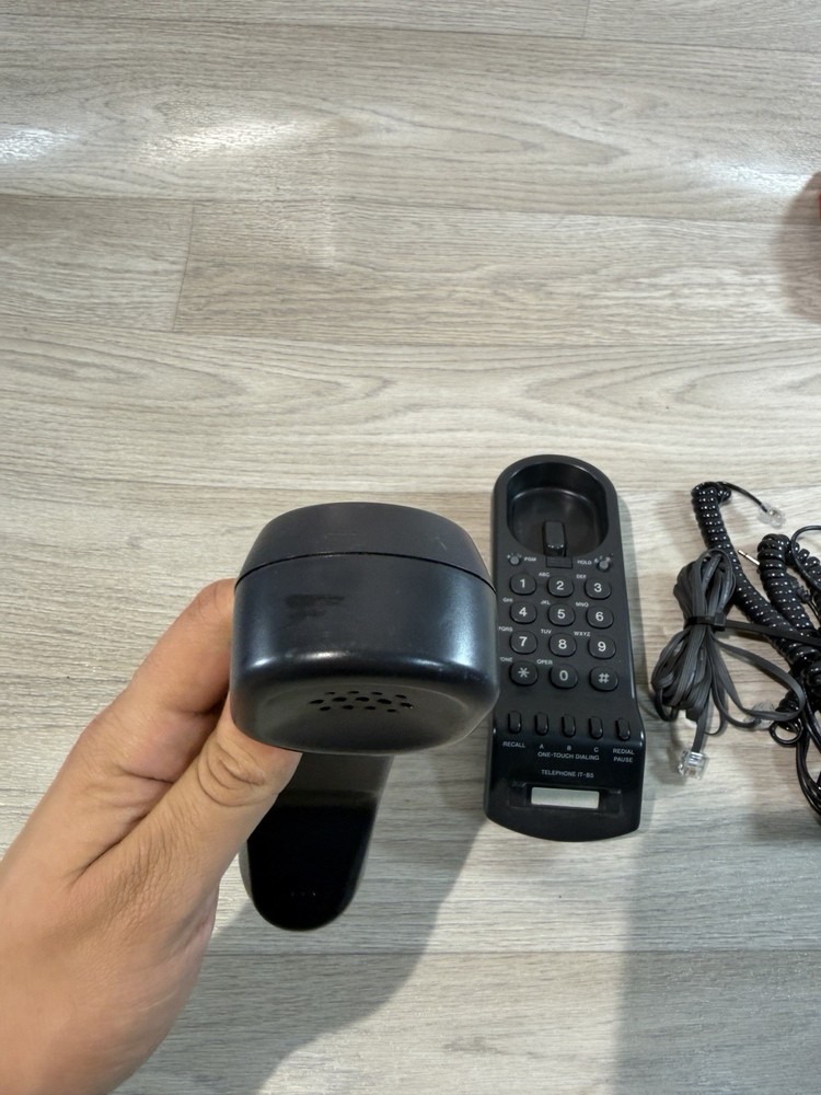 Sony (Vintage) IT-B5 Forest Green Push Button Phone