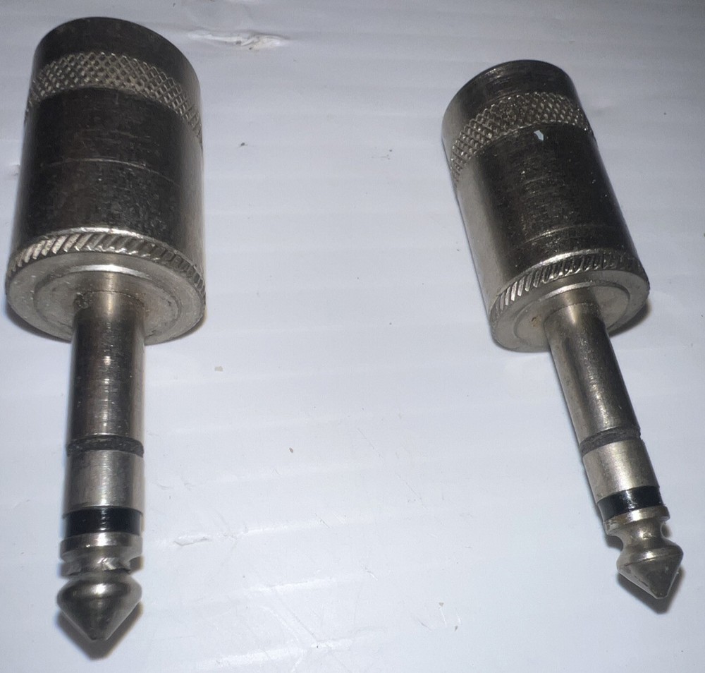 SWITCHCRAFT 1/4" METAL CHROME PLATED STEREO PLUG NEW QUANTITY OF 2