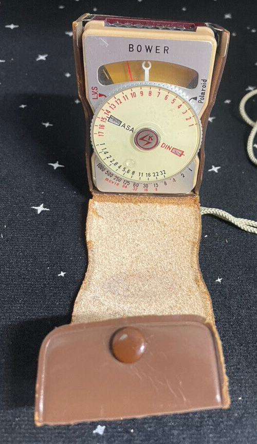 Vintage Bower Model 31 Camera Light Meter w/ original Case Untested