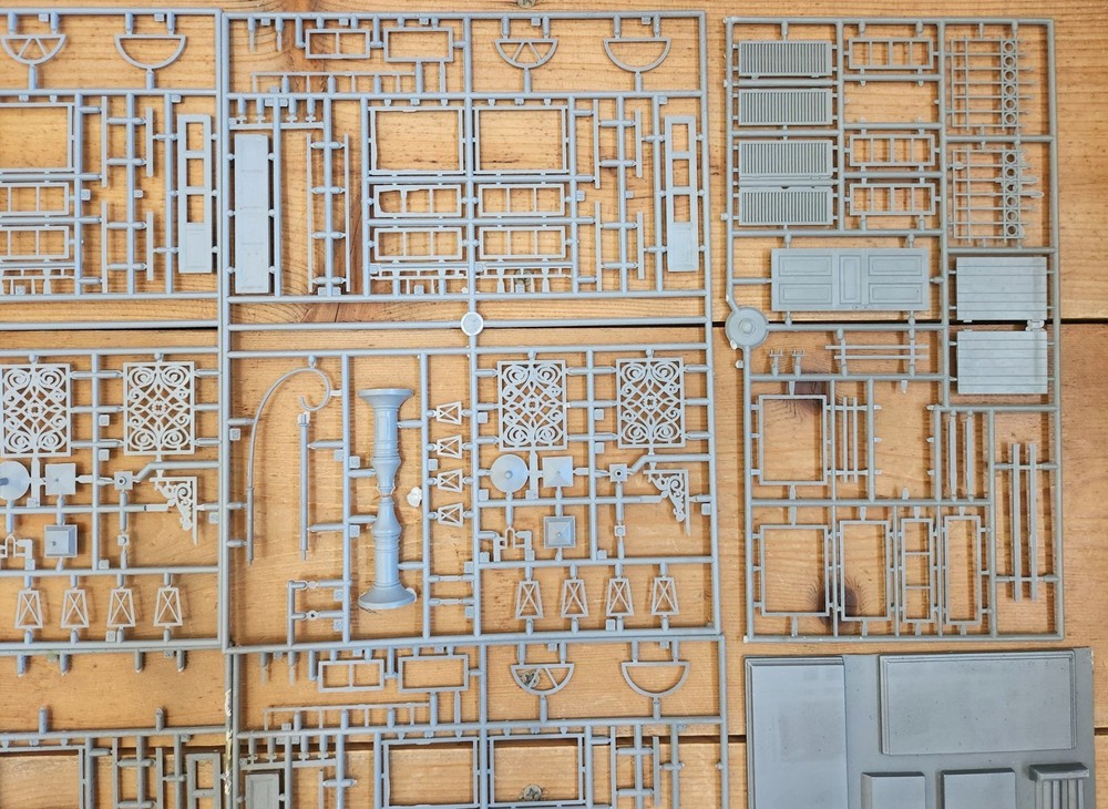 Loose Building Accessory Trees MiniArt 1/35 scale