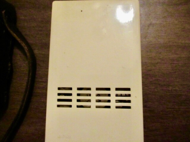 Deluxe HiFi six Transister (international) needs adapter