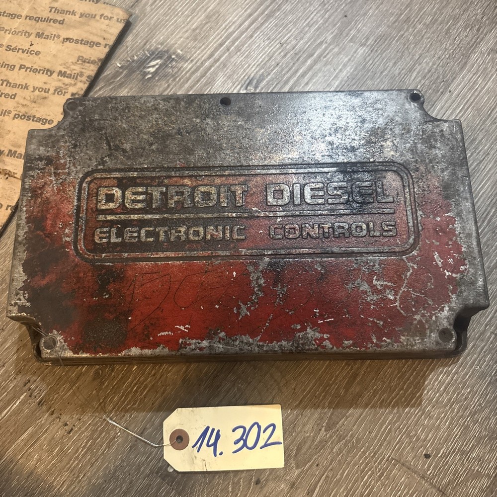 DETROIT DDEC III  ENGINE CONTROL MODULE P23548553