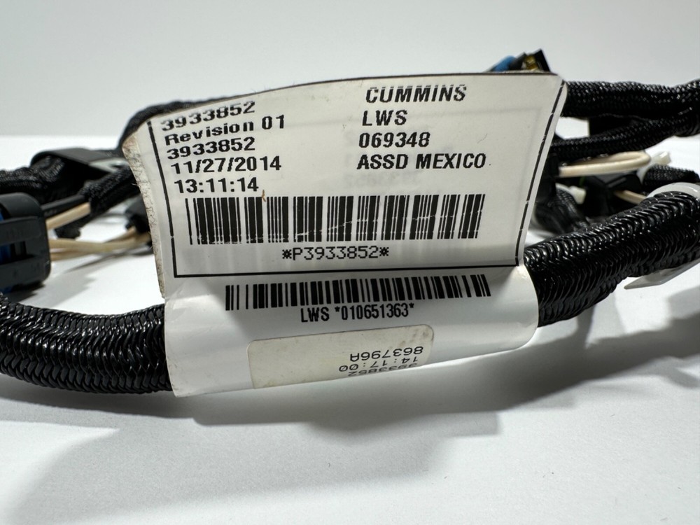 NEW OEM CUMMINS 3933852 HARNESS WIRING