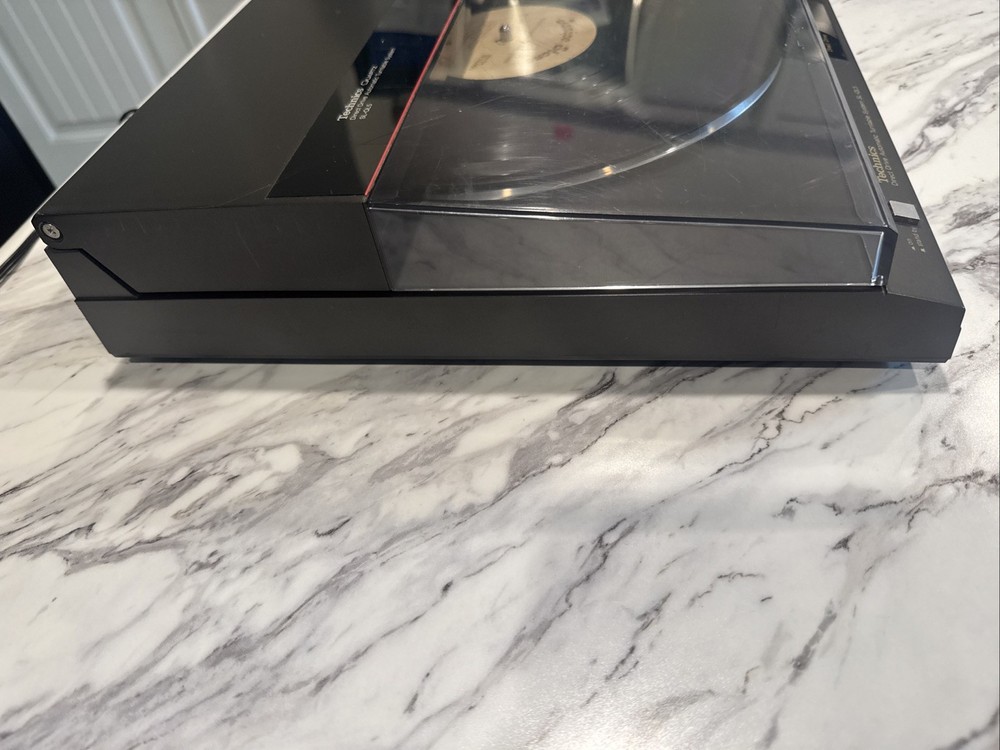 Technics Automatic Turntable System SL-QL5 Quartz Direct Drive
