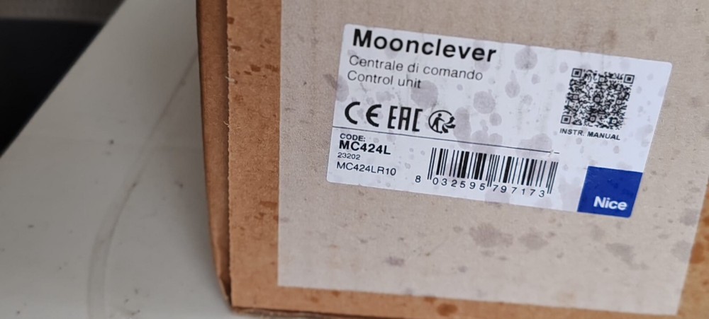 Electric Gate - MC424L