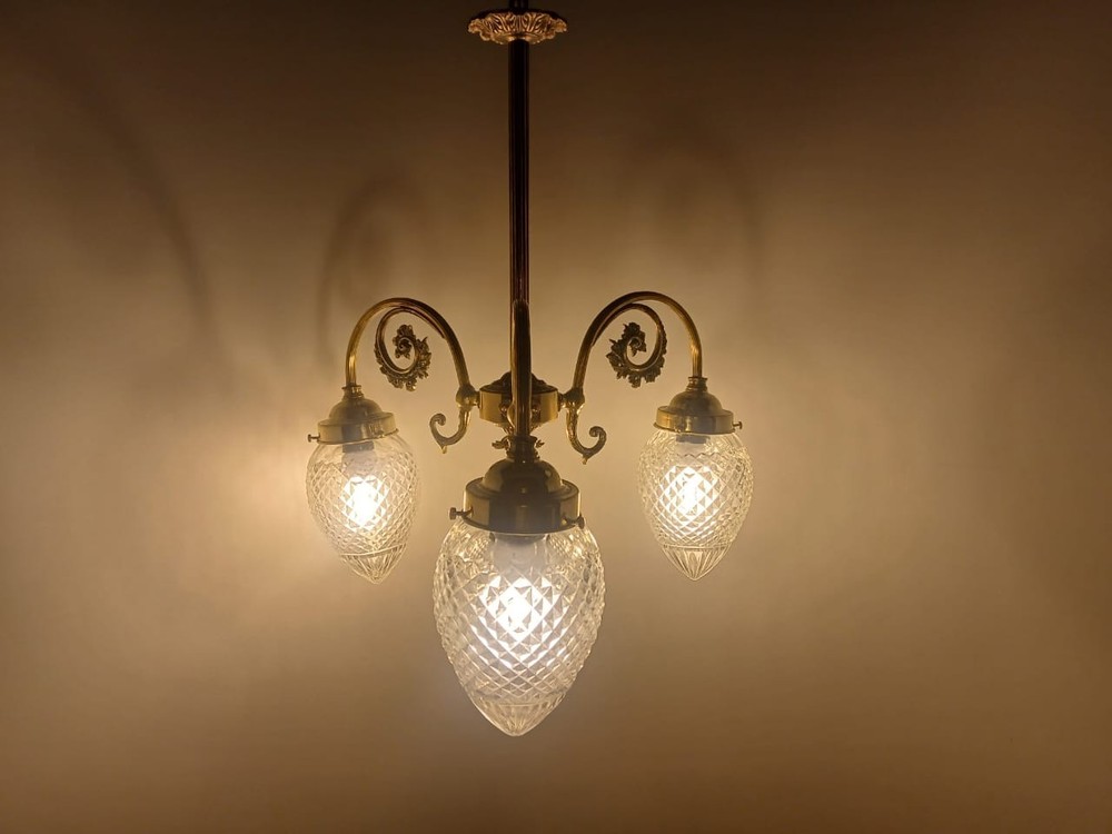 Solid Brass Chandelier – Vintage Style 3-Light Ceiling Light  Cut-Glass Shades