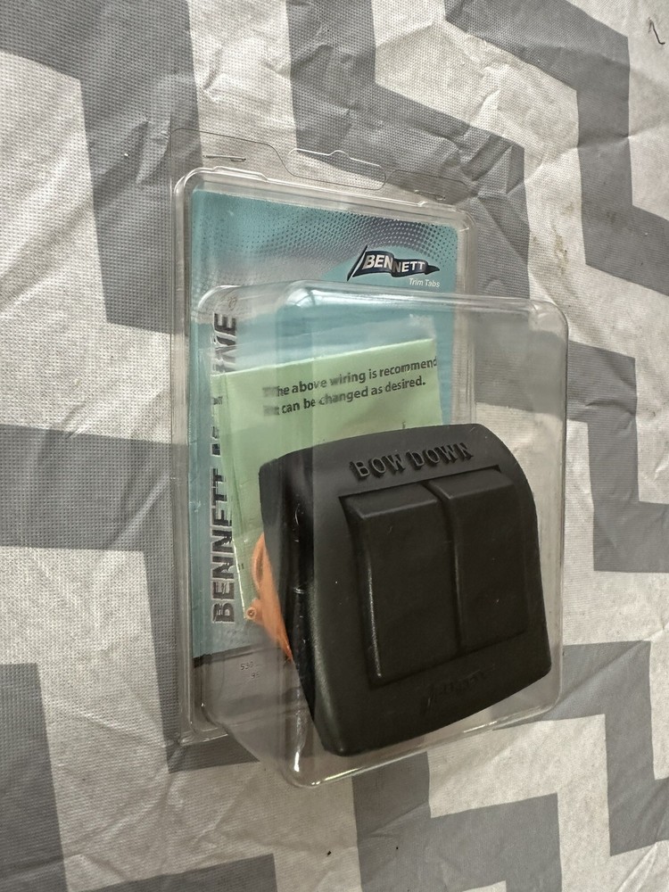 Bennett ES2000 Euro Style Rocker Switch - ES2000