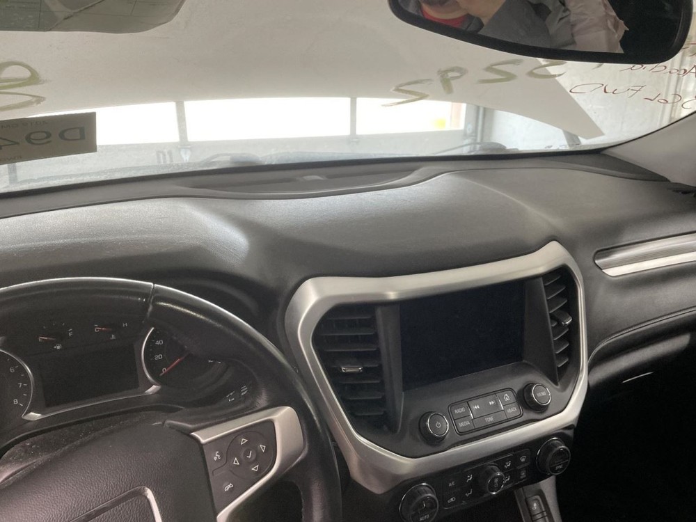 Complete Console Front Floor Without All Terrain Package Fits 19 ACADIA 1047054