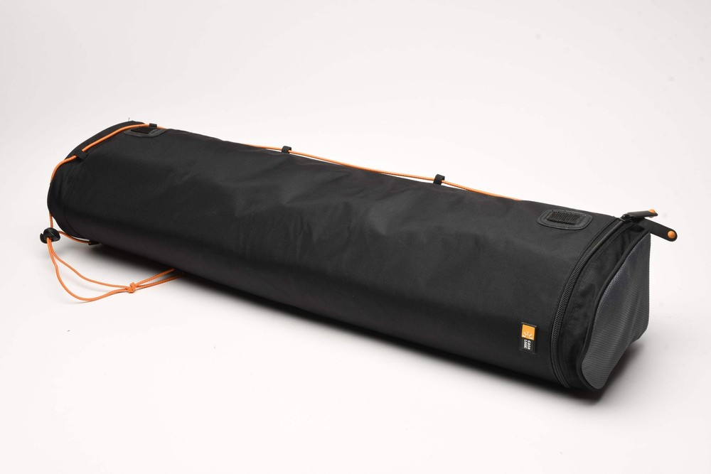 Case Logic 27" x 6" tripod case, Nice and clean