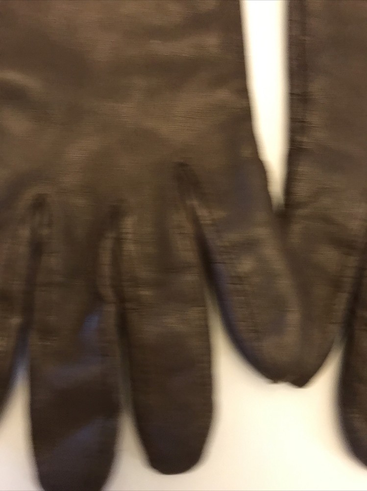 beautiful brown lady gloves medium length 