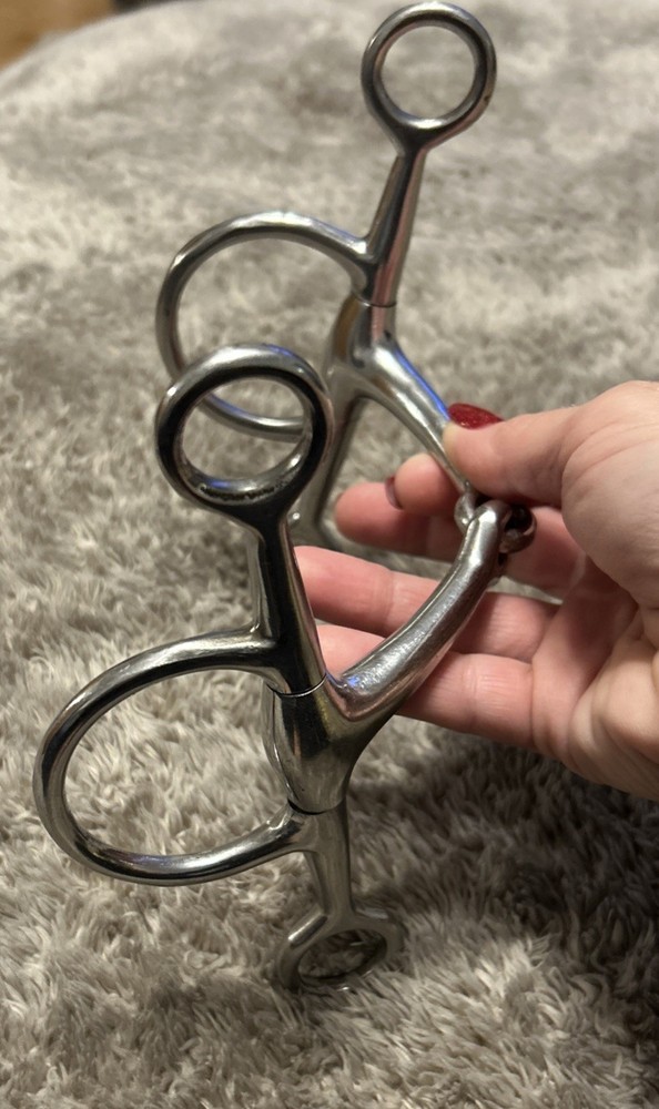 Nice 5-5.25” Single Joint Stainless Steel Elevator Snaffle Bit Soft Leverage EUC