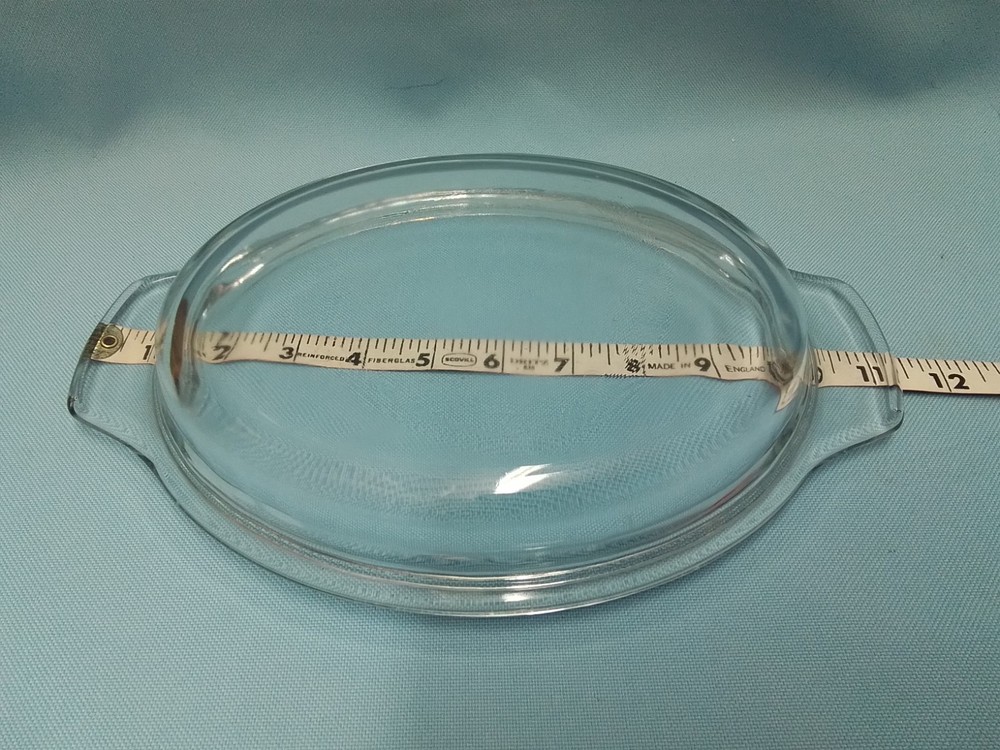 Unmarked Clear Oval Replacement Lid With Handles